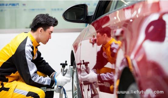 开一个汽车美容店投资多少钱,能挣多少钱? 开一个汽车美容店投资多少钱,能挣多少钱?