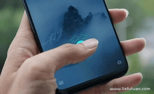手机上的“光学指纹”和“超声指纹”哪个好？看完对比你就懂了！
