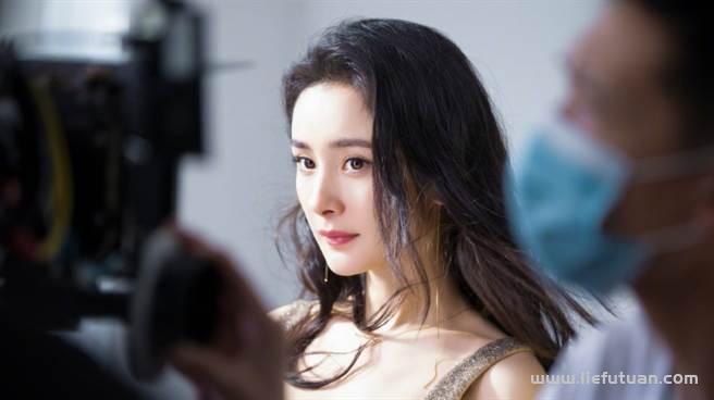 福布斯中国名人榜发布，前十名有5个90后明星，榜首实至名归