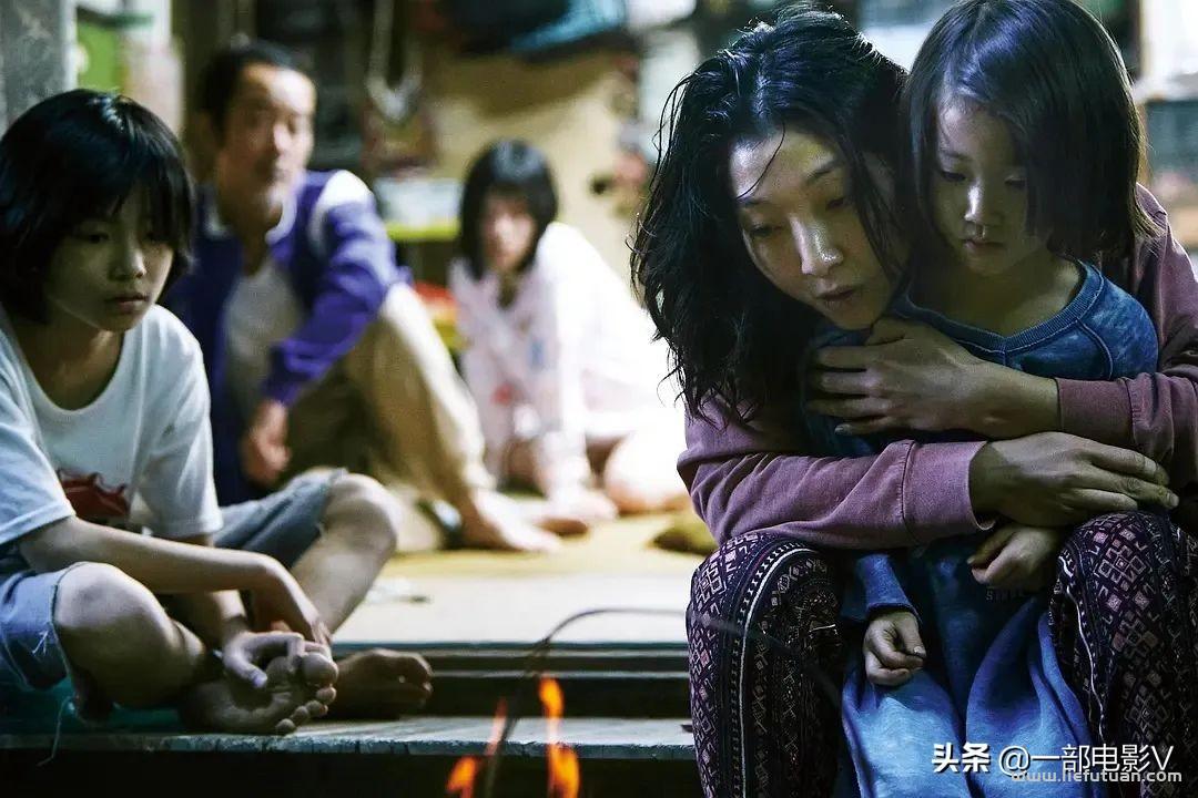 小偷家族深度解析 看一次哭一次，高分催泪佳作