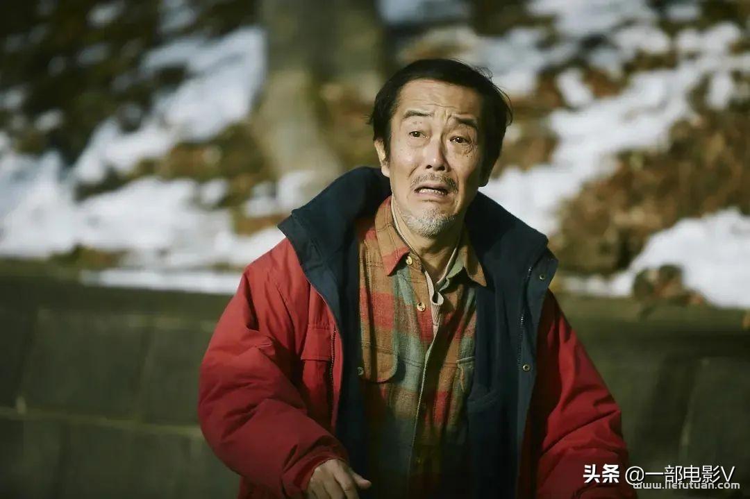 小偷家族深度解析 看一次哭一次，高分催泪佳作