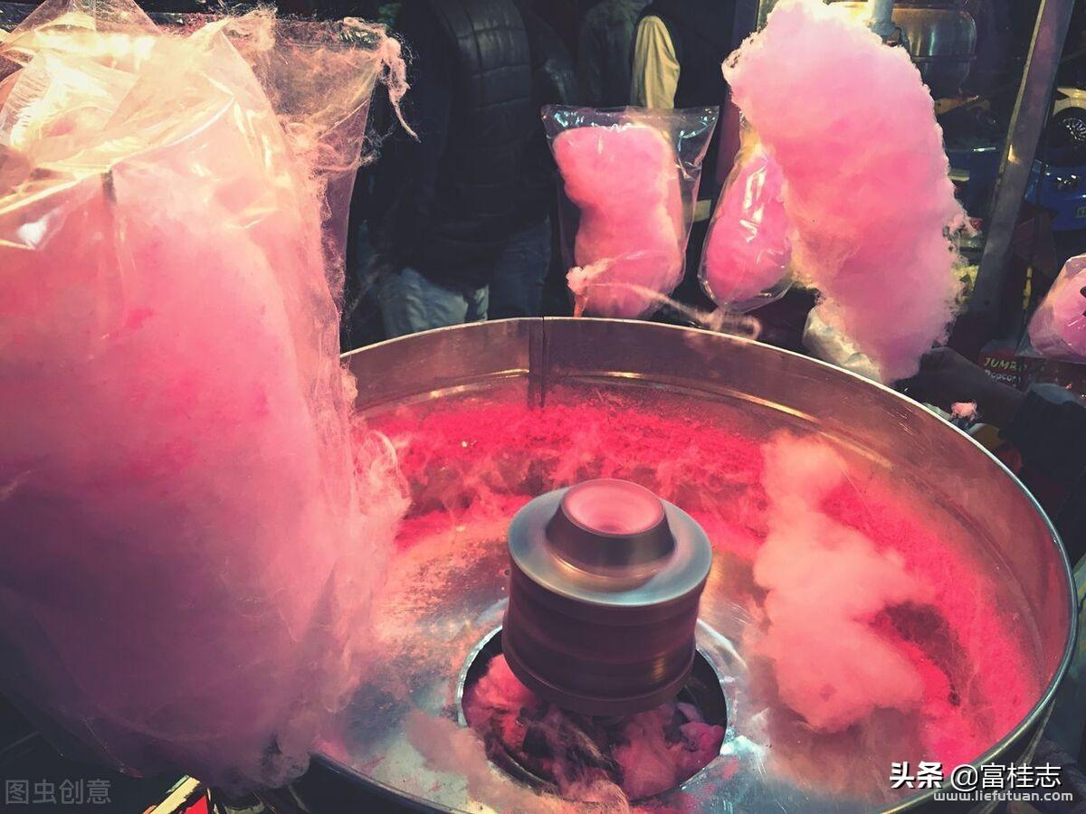 摆地摊卖什么最赚钱而且很受欢迎（10个过年地摊项目，低成本高收益）
