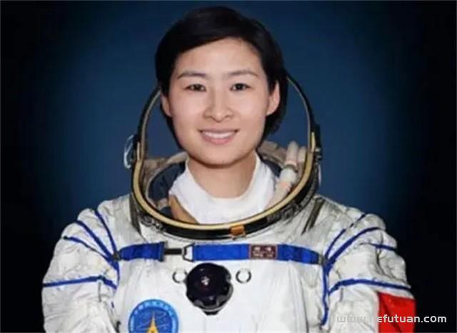 中国首位女宇航员——刘洋 中国首位女宇航员——刘洋