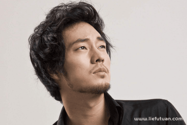 韩国男明星人气排行榜 给韩国“演技最好的11位男演员”排个名