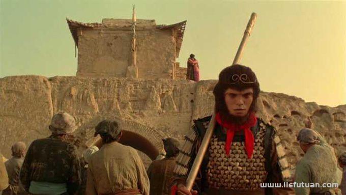 搞笑的电影有哪些：10部搞笑喜剧电影，评分均在9.0以上，爆笑不止，根本停不下来