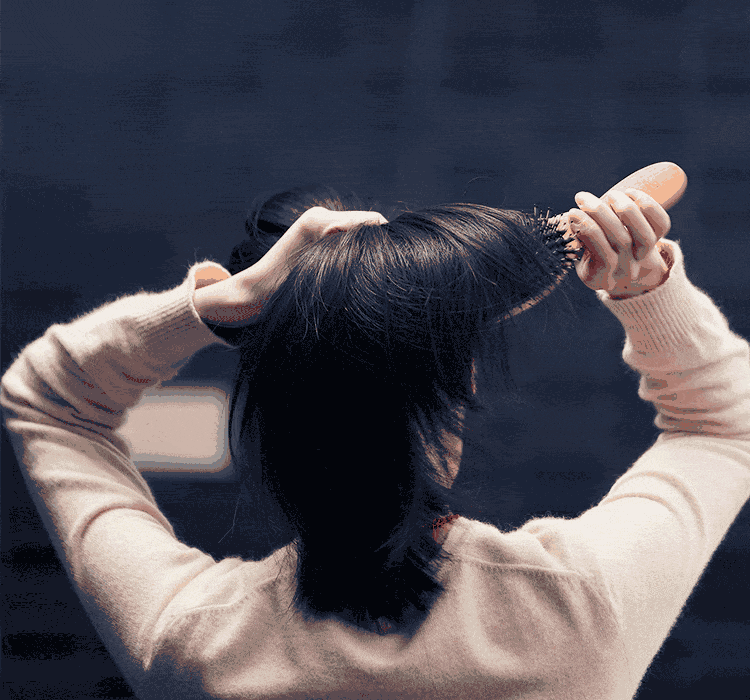 假发怎么洗才能变顺（让假发柔顺的四个秘诀）