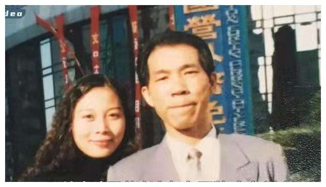 劳荣枝年轻时图片，看劳荣枝从乖乖女到女魔头全过程