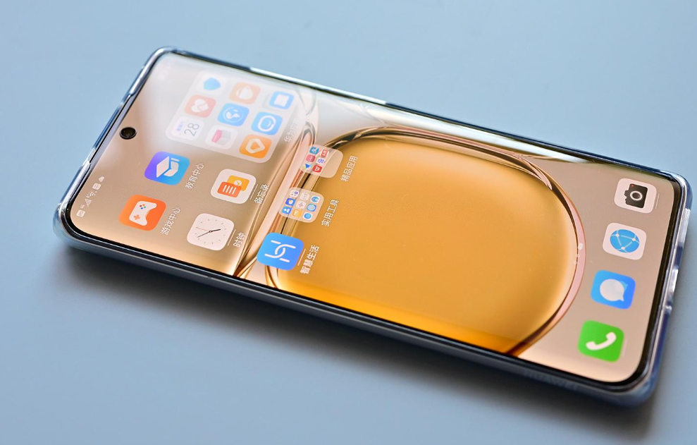 长期不贴膜会出现哪些问题？手机膜和裸机各有优劣，要根据个人习惯选择