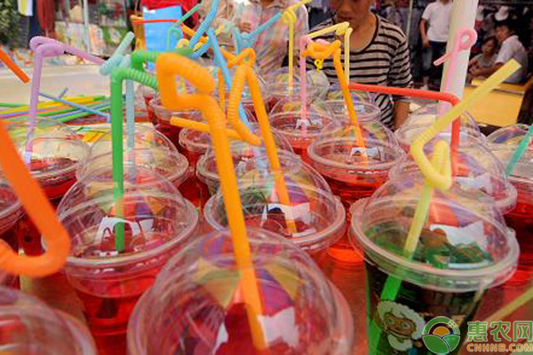 摆摊卖什么挣钱,揭秘利润惊人的10个地摊生意