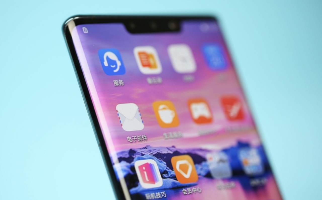 辨别懂行的购买手机：华为苹果、半懂的选小米OV、不懂的选择荣耀是否合理？