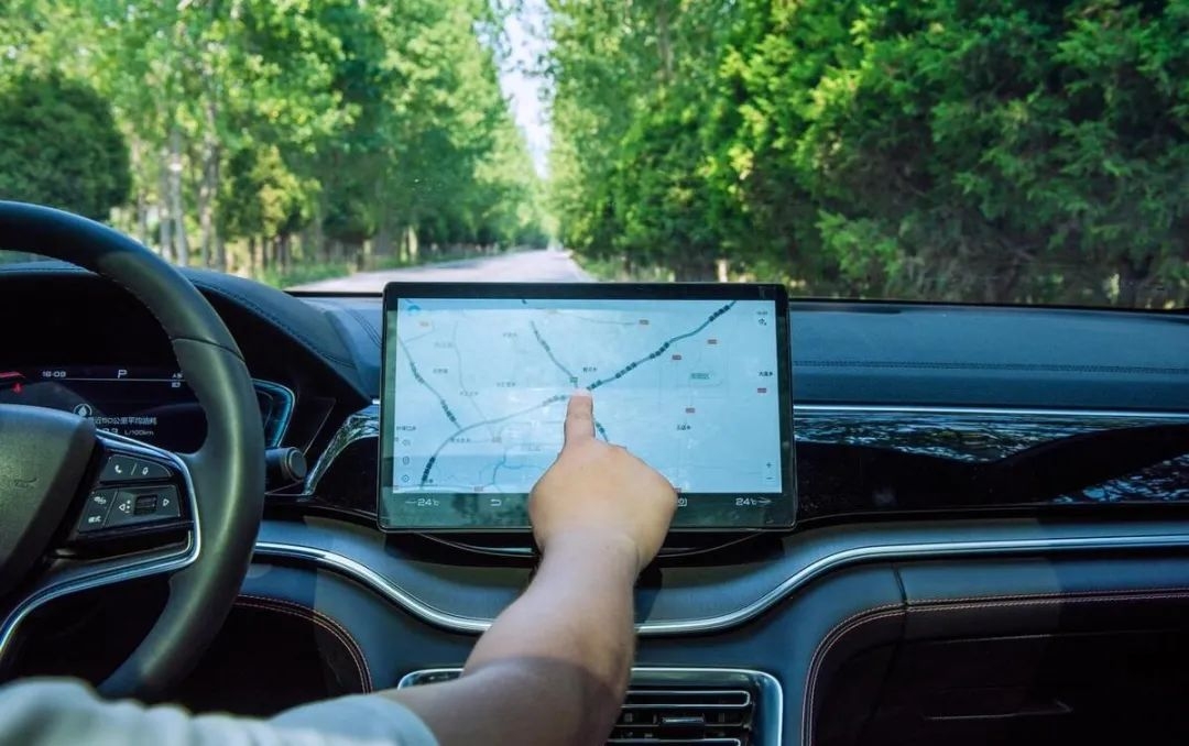 【导航软件大比拼】老司机：出了市区，差距相当明显，高德地图成首选