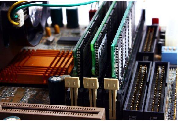 如何选择便宜丐化配件,提升DIY电脑性能和性价比