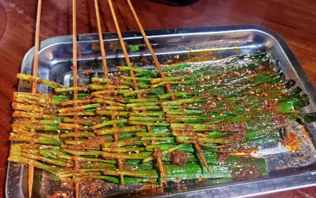 做串串菜赚钱吗(卖串串赚钱吗)插图1 火爆市场的串串小吃创业致富攻略