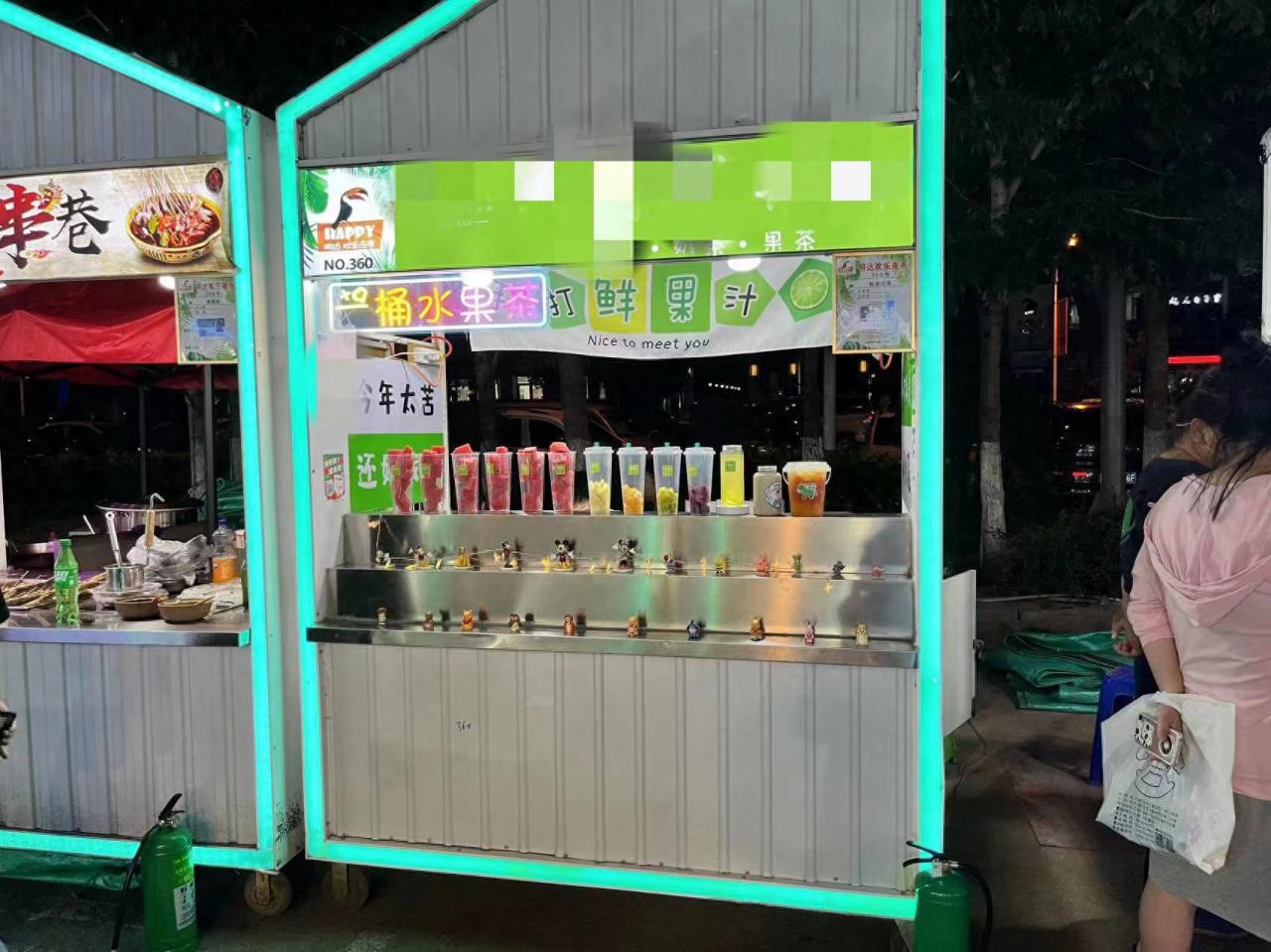 摆地摊赚钱吗？揭秘摆摊背后的真实收入和心酸故事