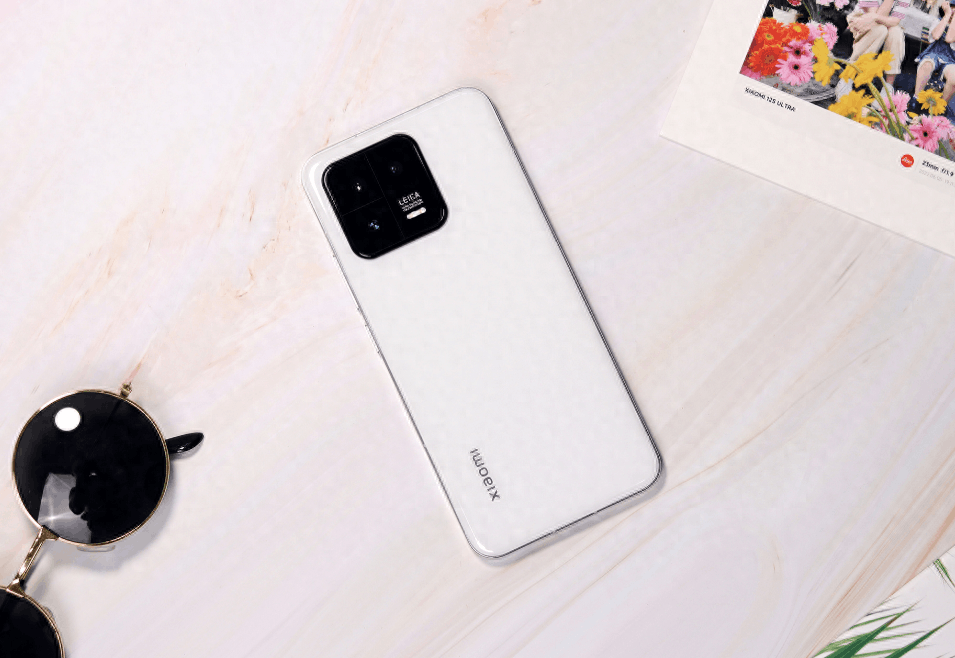 【独家推荐】买手机不要凑活，预算高点，直接一步到位选这4款，能用五六年！