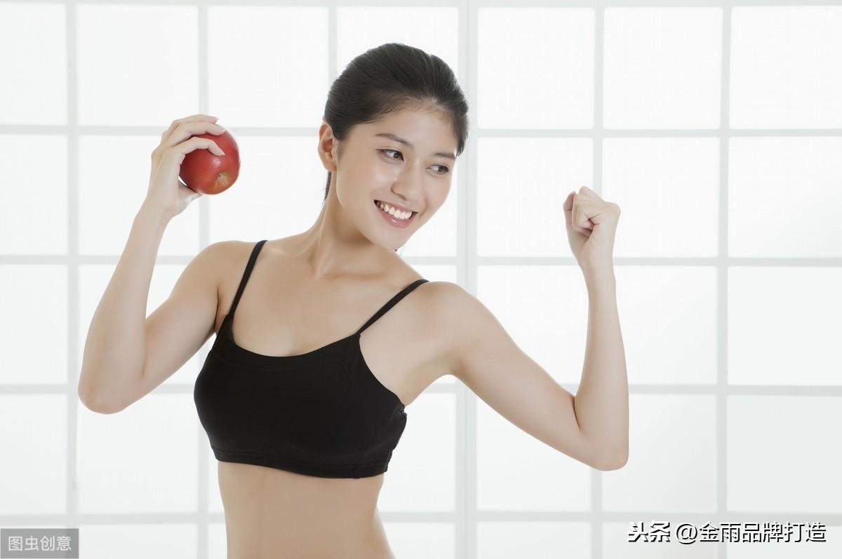 个性创意礼品店加盟（农村姑娘开生肖礼品店月赚到4万）