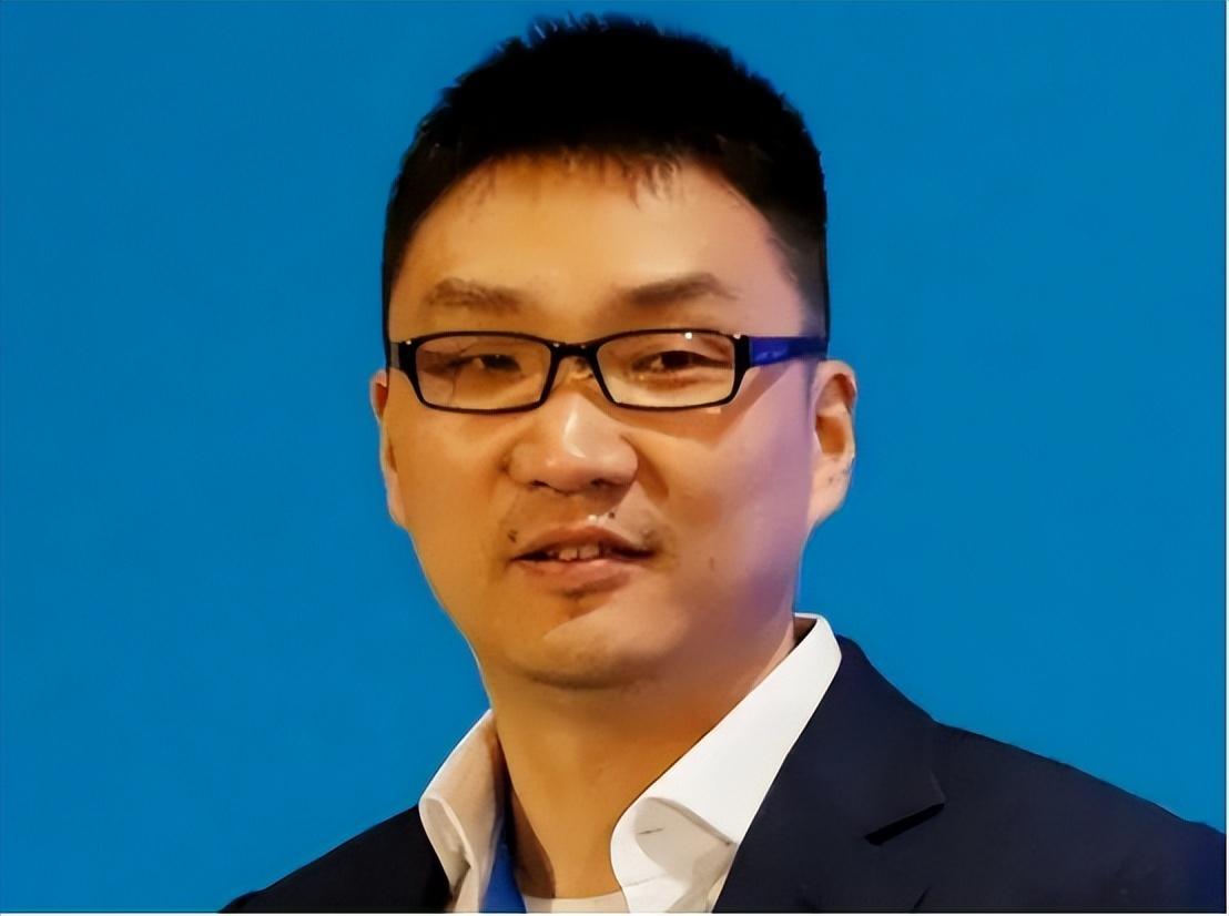 拼多多创始人黄峥义无反顾，捐出千亿资产，选择做“首善”，令人叹服！