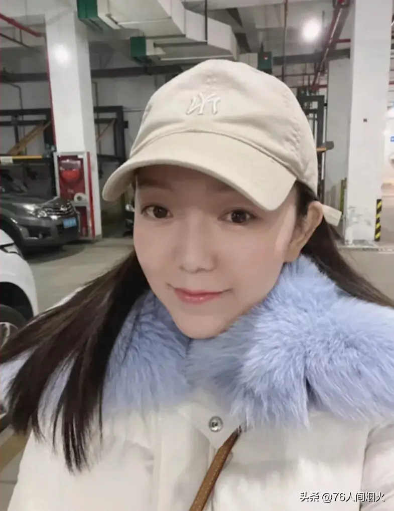 在钢琴旁笑了9年的人是谁，走红后拒绝带货