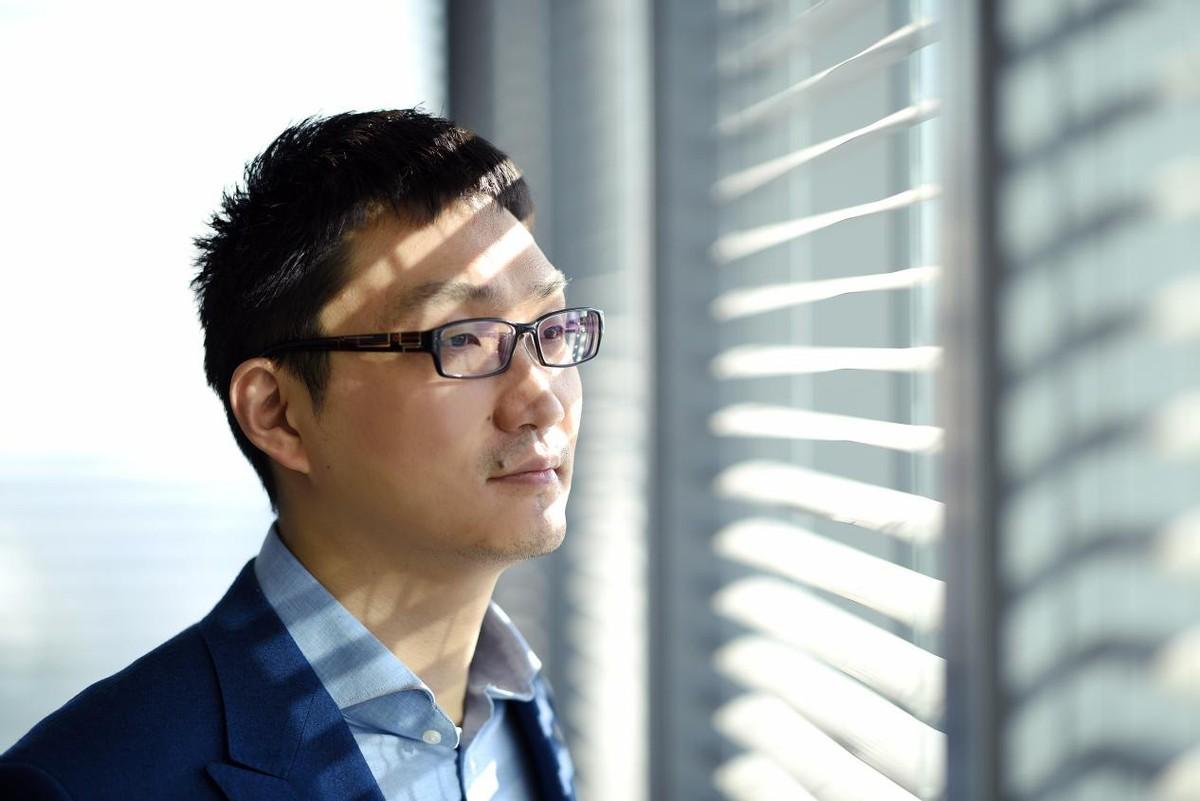 拼多多创始人黄峥义无反顾，捐出千亿资产，选择做“首善”，令人叹服！