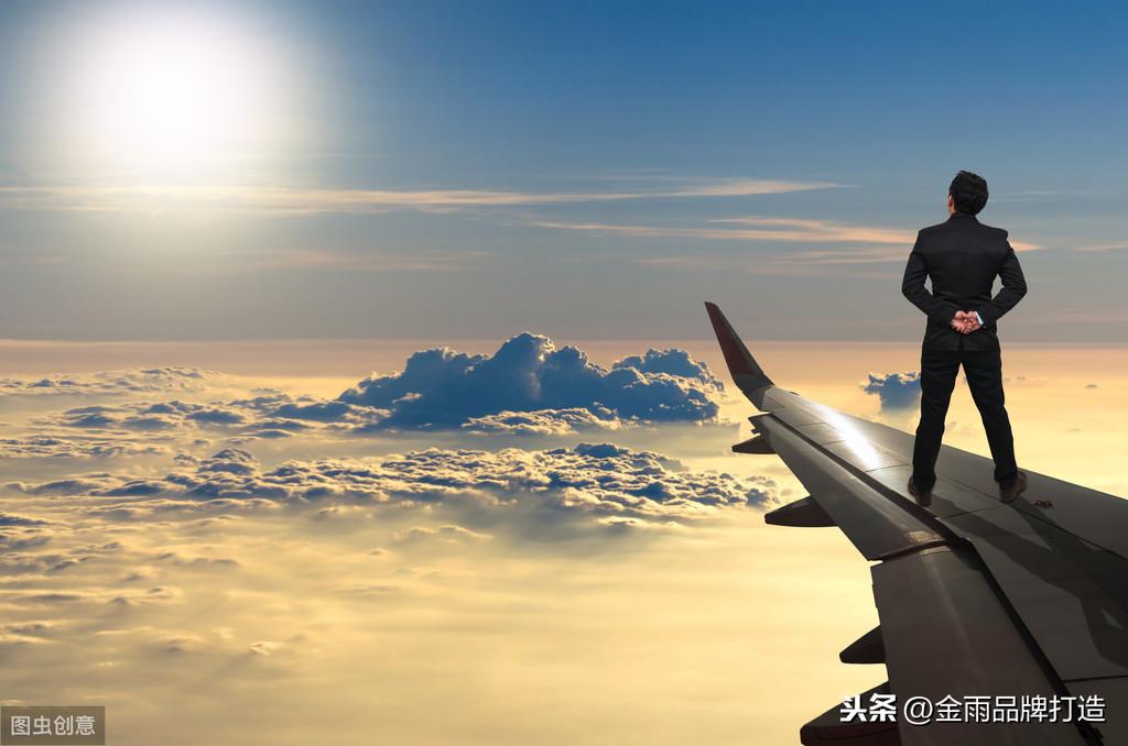 个性创意礼品店加盟（农村姑娘开生肖礼品店月赚到4万）