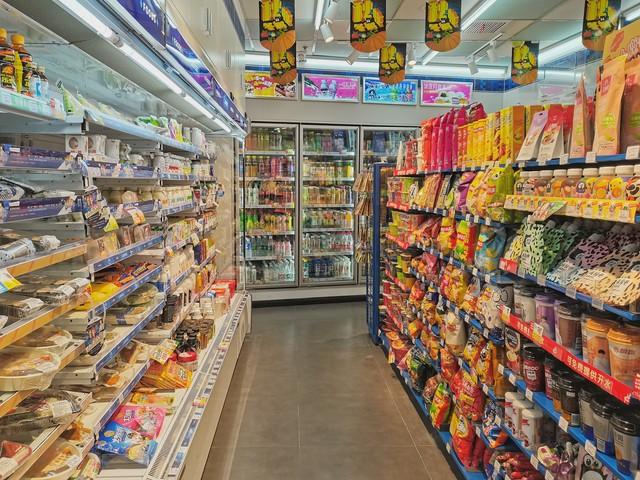 镇上开什么店比较好 镇上开什么店比较好(小城镇上开什么店最好)