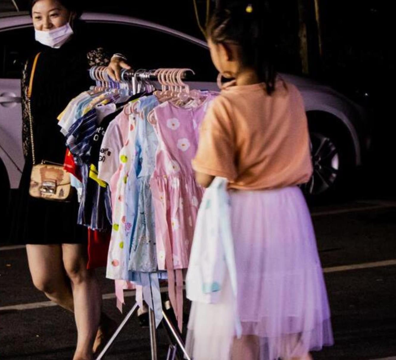 地摊卖什么赚钱,摆地摊轻松赚钱的6种生意