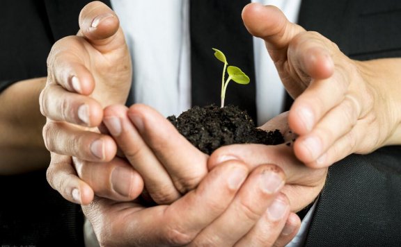 适合小城市创业的好项目（小城市月入10万的3个小生意）