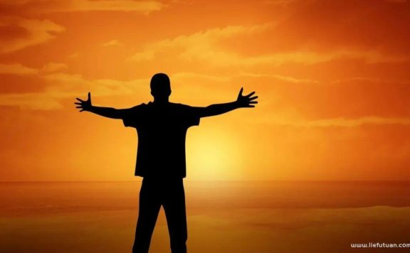 关于网络创业，只有坚持才能走到最后，但这一点更重要！