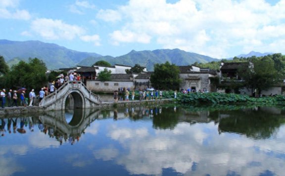 老年人关系友善之道:学会扬长避短,拥抱温暖