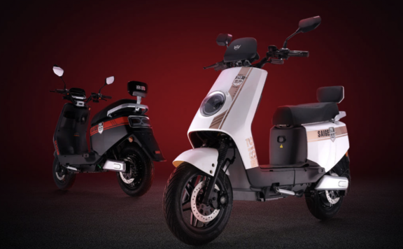 聚焦外卖行业，两款高性价比电动车来袭，续航700里，3200起步！