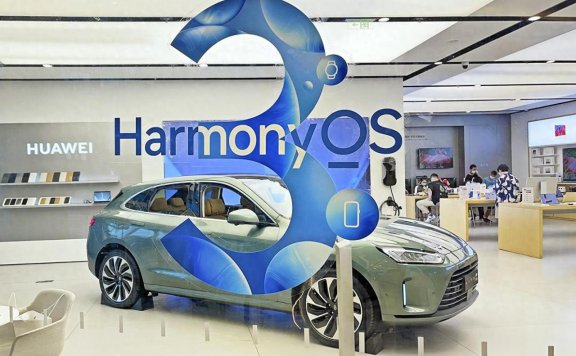 余承东发声!鸿蒙OS预计2024年取代苹果iOS